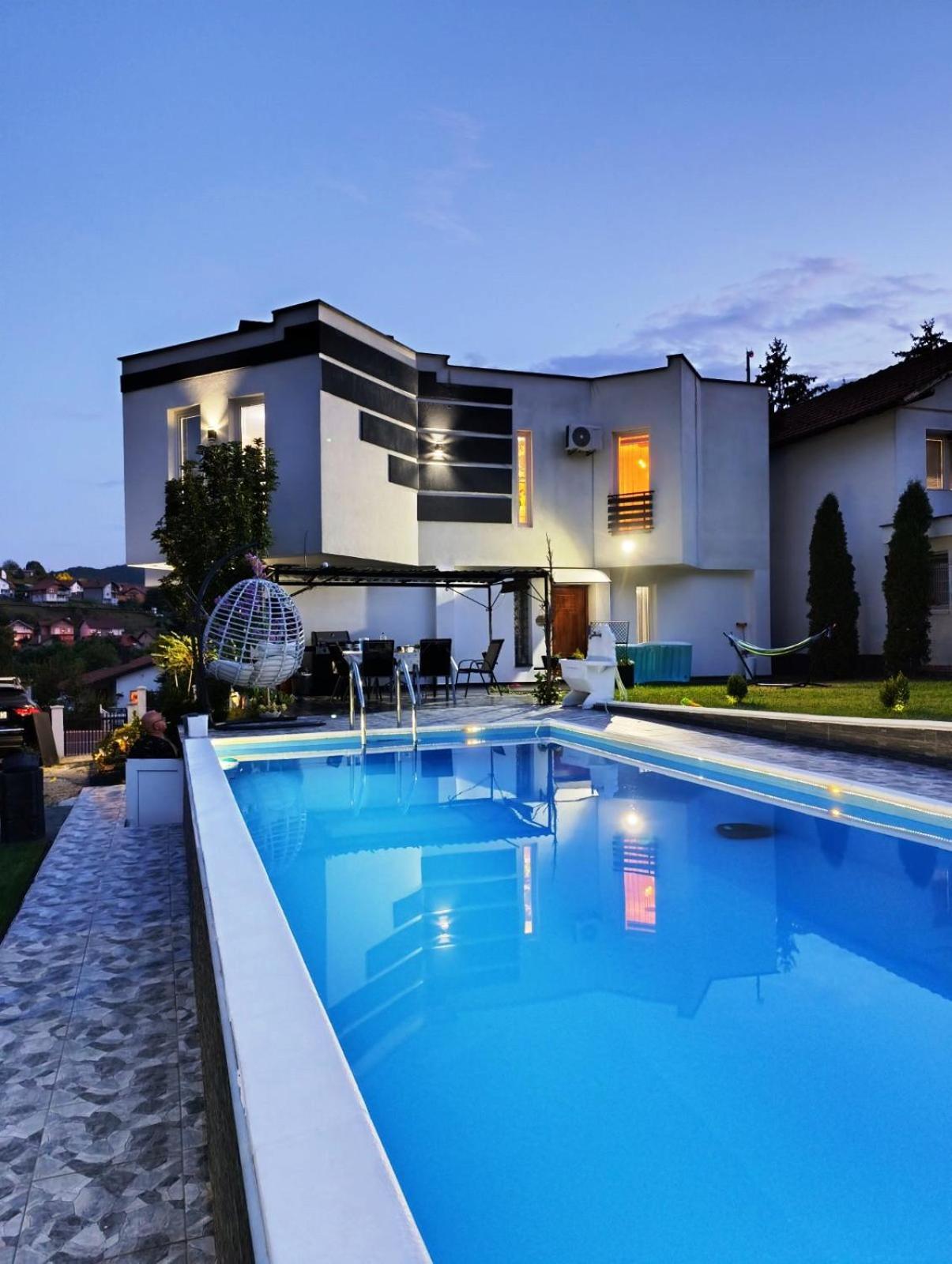 Villa Lea Тузла Екстер'єр фото